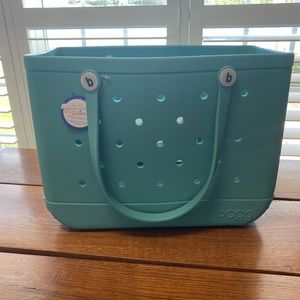 NWT Turquoise Bogg Bag